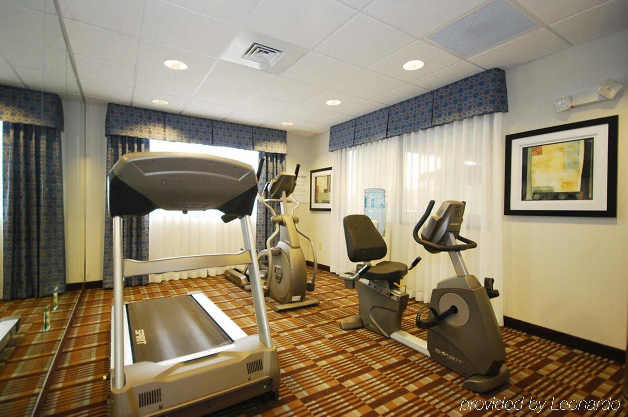Holiday Inn Express And Suites Kittanning, An Ihg Hotel Bagian luar foto