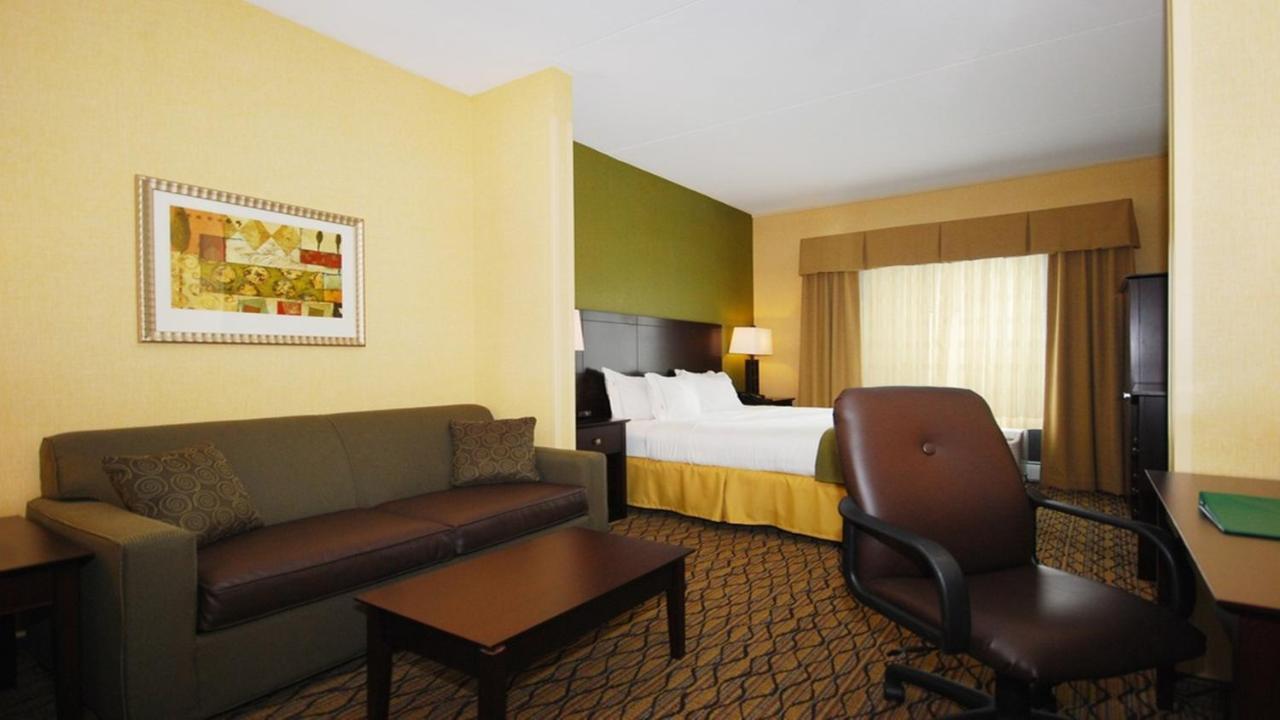 Holiday Inn Express And Suites Kittanning, An Ihg Hotel Bagian luar foto